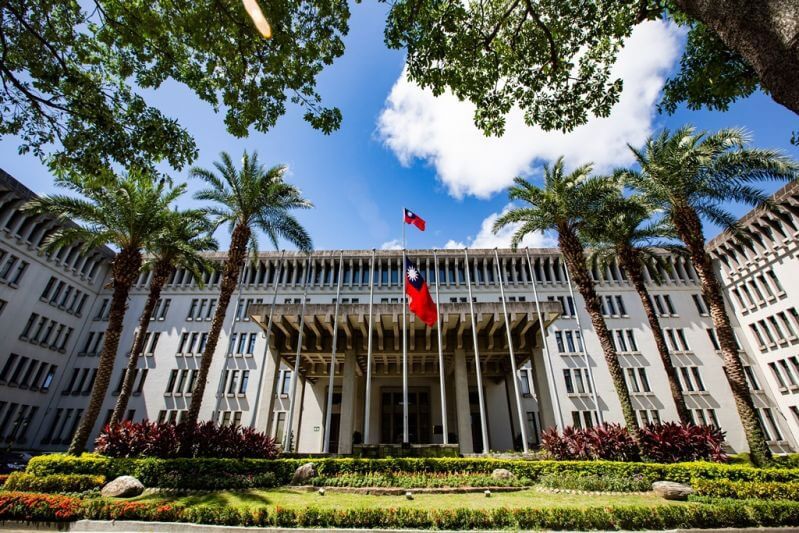 外交預算增百億　外交部：應對中國擴張　為無煙硝戰場注入強心針