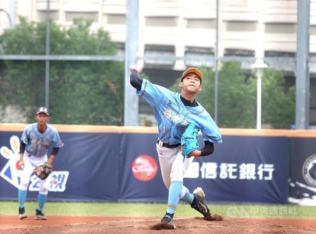 郭靖源高中球速增20公里　黑豹旗率羅工首闖8強