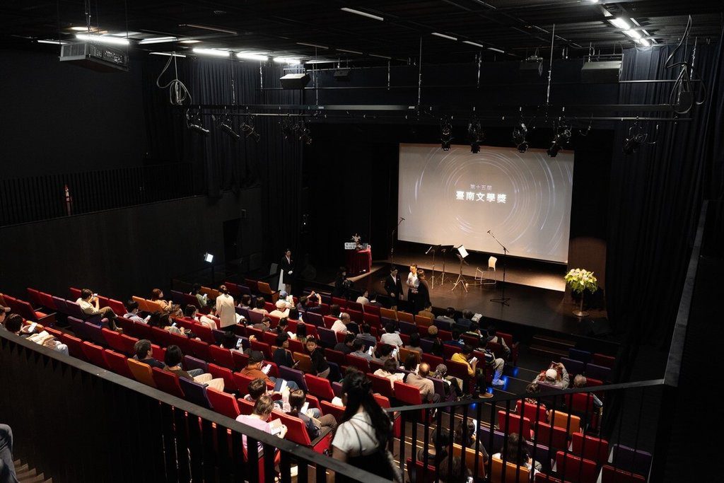 9歲董宥岑「西市場的風」　奪台南文學獎優選