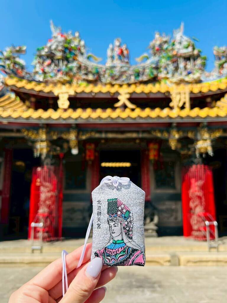台灣設計師助陣 青山王、北港媽祖香火袋有新意