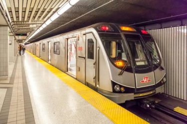 toronto-subway1